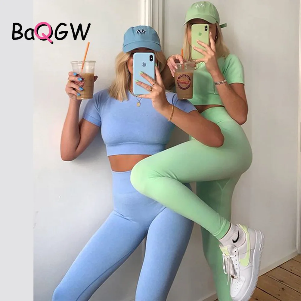 BaQGW Casual Work-out Suit Two Piece Sports Short Sleeve Crop Top High Waist Running Legging Set Gym Clothing Fitness Tracksuit
BaQGW Casual Work-out Suit Two Piece Sports Short Sleeve Crop Top High Waist Running Legging Set Gym Clothing Fitness Tracksuit