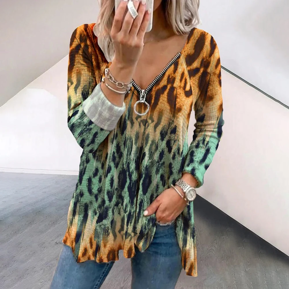 Women Sexy V-Neck Leopard Printed Zipper Long Sleeve T-Shirt Hip Length Loose Daily Casual Tops Spring&Autumn Fashion Femme Tee
Women Sexy V-Neck Leopard Printed Zipper Long Sleeve T-Shirt Hip Length Loose Daily Casual Tops Spring&Autumn Fashion Femme Tee
