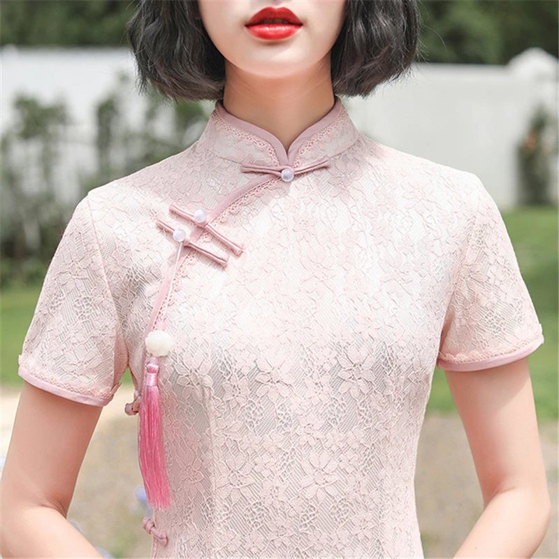 Pink improved cheongsam dress 2020 new lace sexy Chinese traditional dress large size slim temperament Qipao robe chinoise
Pink improved cheongsam dress 2020 new lace sexy Chinese traditional dress large size slim temperament Qipao robe chinoise