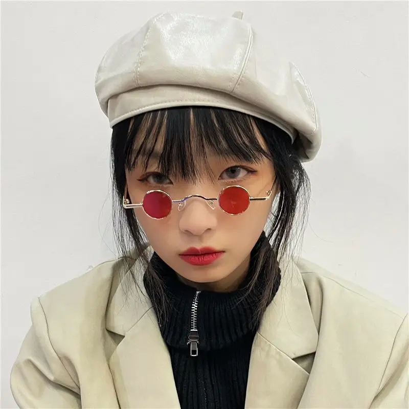 Luxury vintage Mirror punk small size Sunglasses Women/Men Classic Round Outdoor hip hop Sun Glasses UV400 Small frame glasses
Luxury vintage Mirror punk small size Sunglasses Women/Men Classic Round Outdoor hip hop Sun Glasses UV400 Small frame glasses