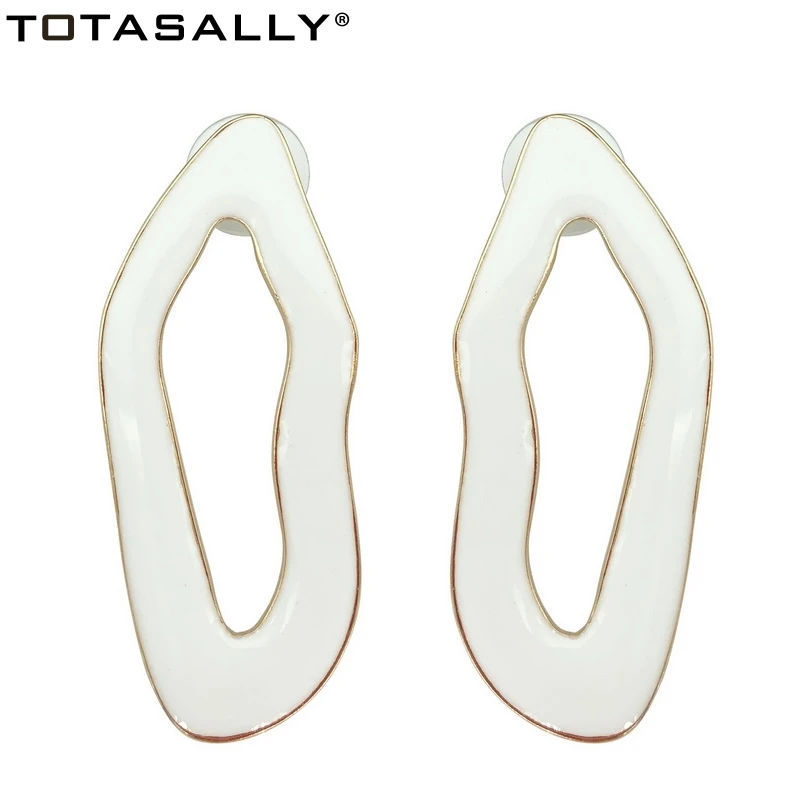 TOTASALLY Women Earrings Hyperbole Design Za Earrings Designer White Enamel Irregular Earrings Aretes mujer dropship
TOTASALLY Women Earrings Hyperbole Design Za Earrings Designer White Enamel Irregular Earrings Aretes mujer dropship