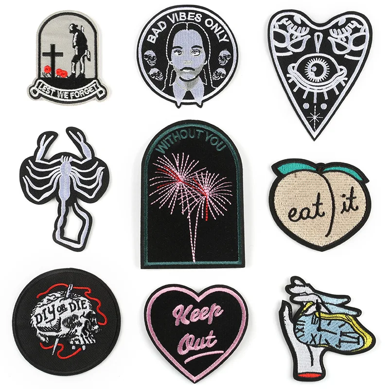 

20pcs/lot Round Embroidery Patches Letters Heart Black Strange Things Clothing Accessories Heat Transfer Badge Iron Clothes