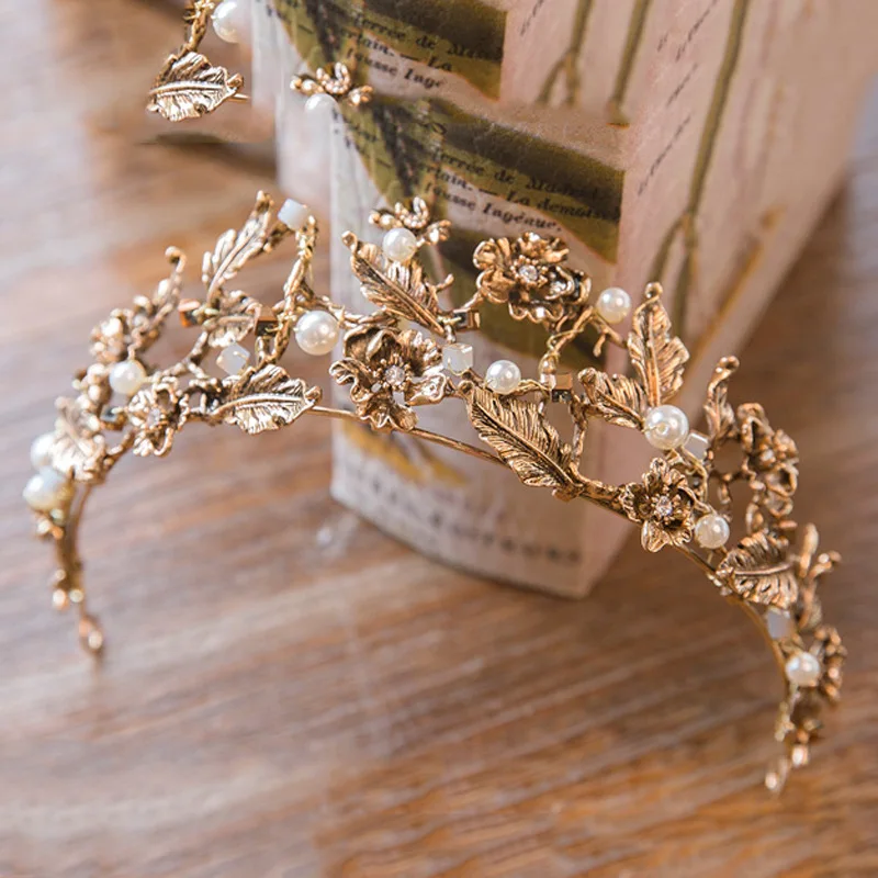 

Vintage Baroque Gold Pearl Leaf Bridal Tiara Crystal Crown Hairband Headpiece Vine Tiara Wedding Hair Accessories Bride Headband