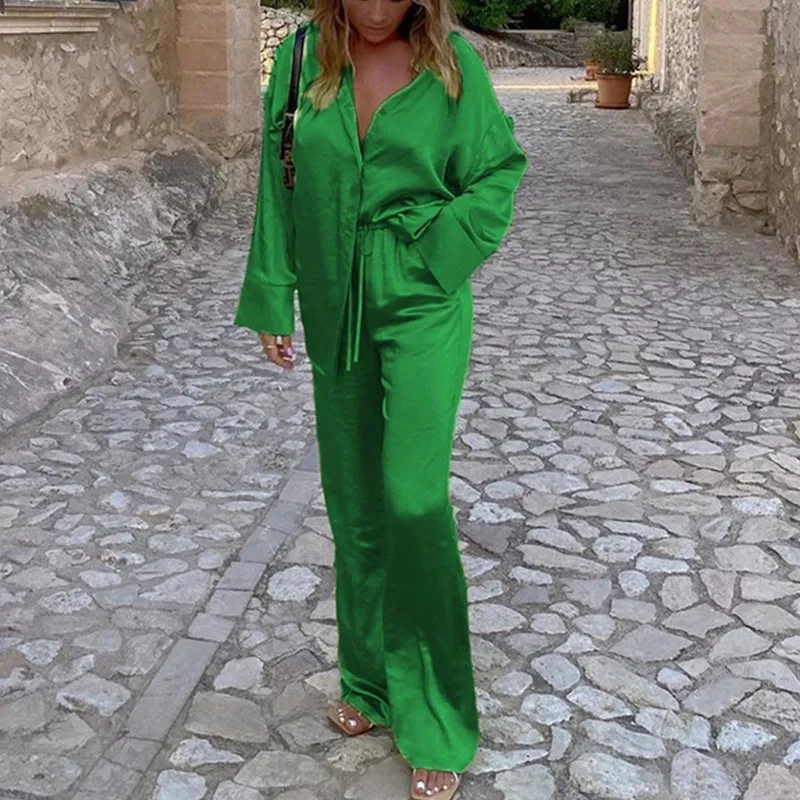 2021 Tracksuit Satin Women Long Sleeve Top Shirts And High Waist Pants Elegant Casual Two Piece Sets Green Party Outfits
2021 Tracksuit Satin Women Long Sleeve Top Shirts And High Waist Pants Elegant Casual Two Piece Sets Green Party Outfits
