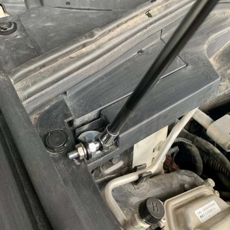 Front Bonnet Hood Modify Gas Struts Lift Support Shock Damper For Great Wall Haval H2 S 2017 - 2019 Absorber support rod holder
Front Bonnet Hood Modify Gas Struts Lift Support Shock Damper For Great Wall Haval H2 S 2017 - 2019 Absorber support rod holder