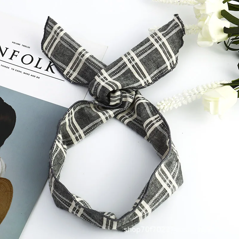 Krasivaya New Fashion Popular Hot Sale Korean Style Striped Hair Band For Laddies 
Krasivaya New Fashion Popular Hot Sale Korean Style Striped Hair Band For Laddies