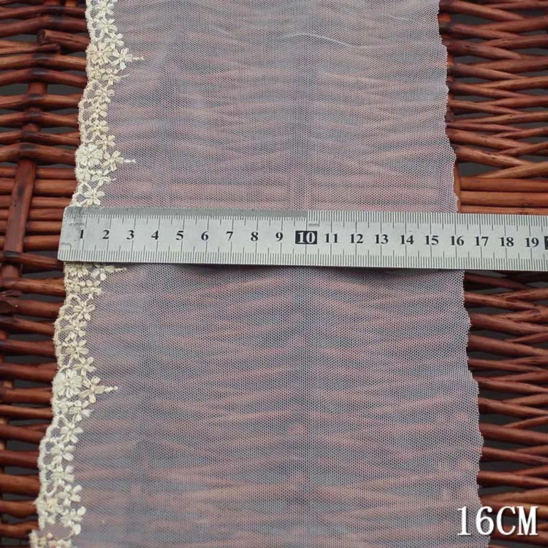 2Yards Embroidered Lace Ribbon 16cm Width Floral Trim Fabric for DIY Sewing Crafts Garment Embellishments
2Yards Embroidered Lace Ribbon 16cm Width Floral Trim Fabric for DIY Sewing Crafts Garment Embellishments