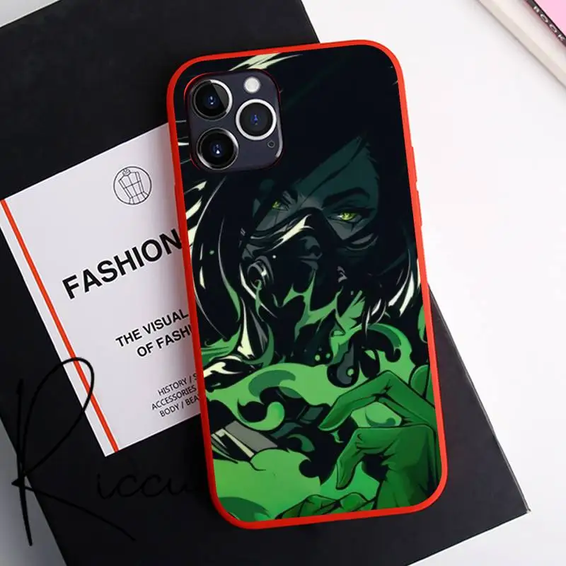 Anime Game Valorant Phone Case for iPhone 12 pro max mini 11 pro XS MAX 8 7 6 6S Plus X 5S SE 2020 XR red case
Anime Game Valorant Phone Case for iPhone 12 pro max mini 11 pro XS MAX 8 7 6 6S Plus X 5S SE 2020 XR red case