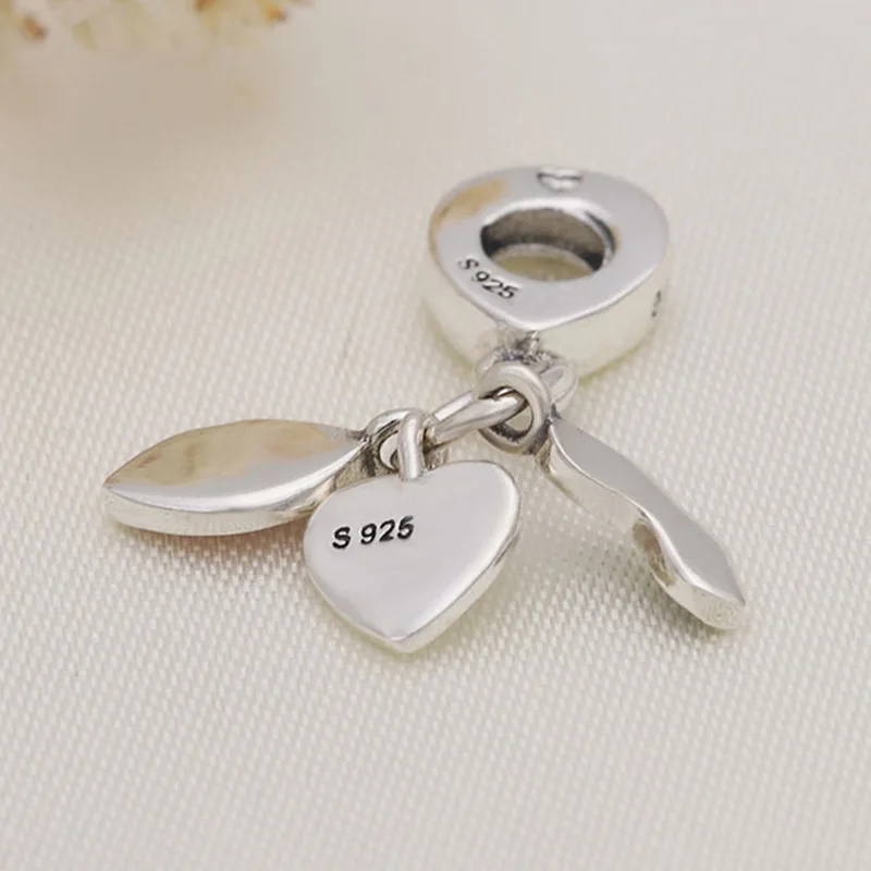 100% 925 Sterling Silver Charm Creative Lip Pendant Fit Pandora Women Bracelet & Necklace Diy Jewelry
100% 925 Sterling Silver Charm Creative Lip Pendant Fit Pandora Women Bracelet & Necklace Diy Jewelry