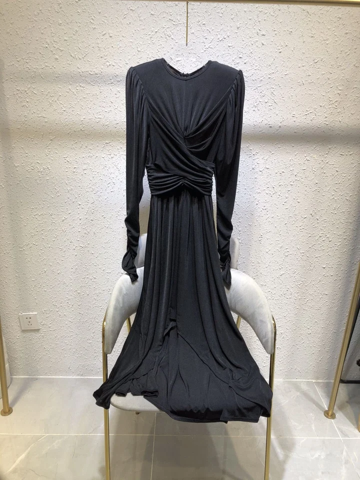 new ladies 2021 fashion long sleeve round neck pleated slim dress 1223
new ladies 2021 fashion long sleeve round neck pleated slim dress 1223