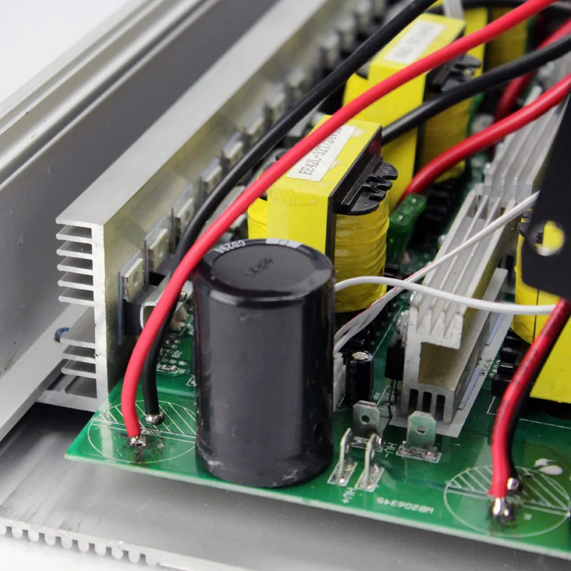 High efficiency 5000W pure sine wave power inverter DC 24V to AC 110/220/230V solar inverter
High efficiency 5000W pure sine wave power inverter DC 24V to AC 110/220/230V solar inverter