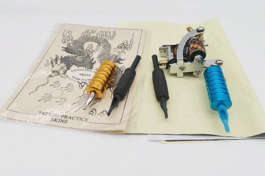 New Arrival Tattoo Kit Tattoo Machines Gun Power Supply Tattoo Grips Body Art Tools Complete Tattoo Set Accessories Supplies
New Arrival Tattoo Kit Tattoo Machines Gun Power Supply Tattoo Grips Body Art Tools Complete Tattoo Set Accessories Supplies