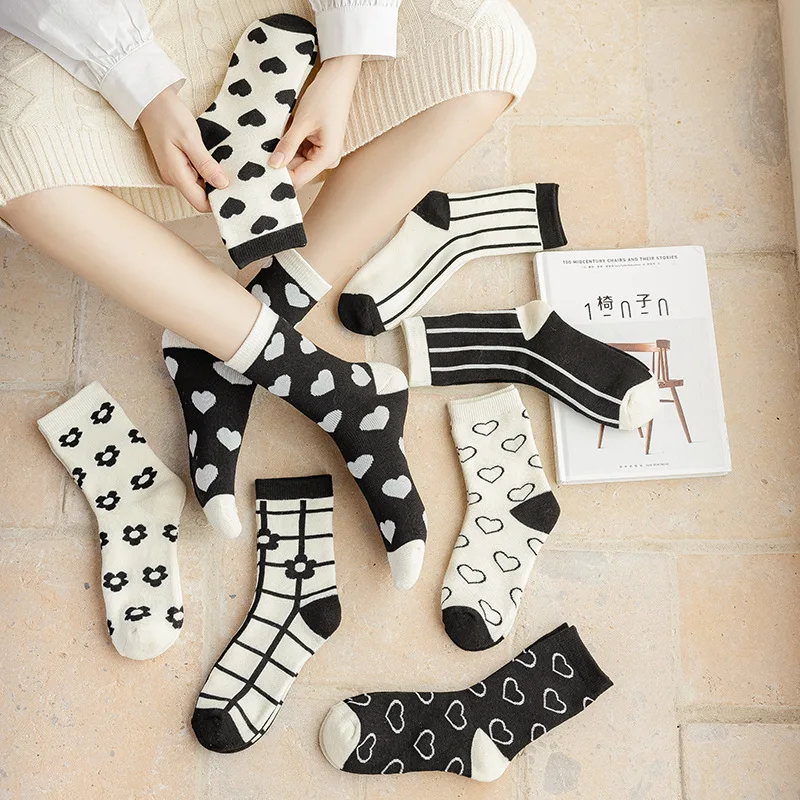 Love stripes Print Women Socks Cotton Terry Tube Thickened Warm Socks Cotton Korean Japanese Style
Love stripes Print Women Socks Cotton Terry Tube Thickened Warm Socks Cotton Korean Japanese Style