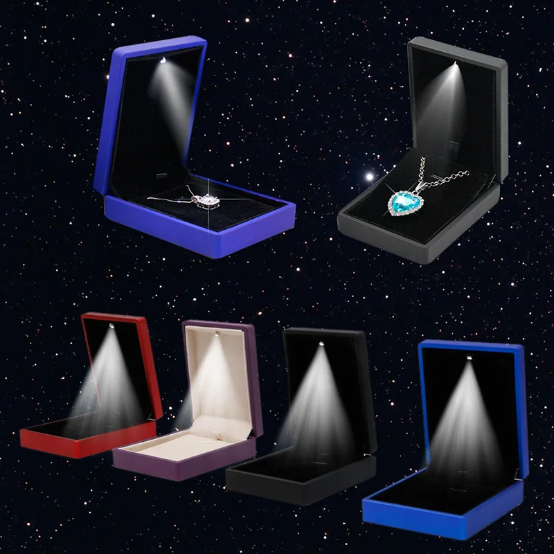 JAVRICK Premuim LED Light Pendant Necklace Gift Box Case Jewelry Display Wedding Pendant Necklace Box
JAVRICK Premuim LED Light Pendant Necklace Gift Box Case Jewelry Display Wedding Pendant Necklace Box