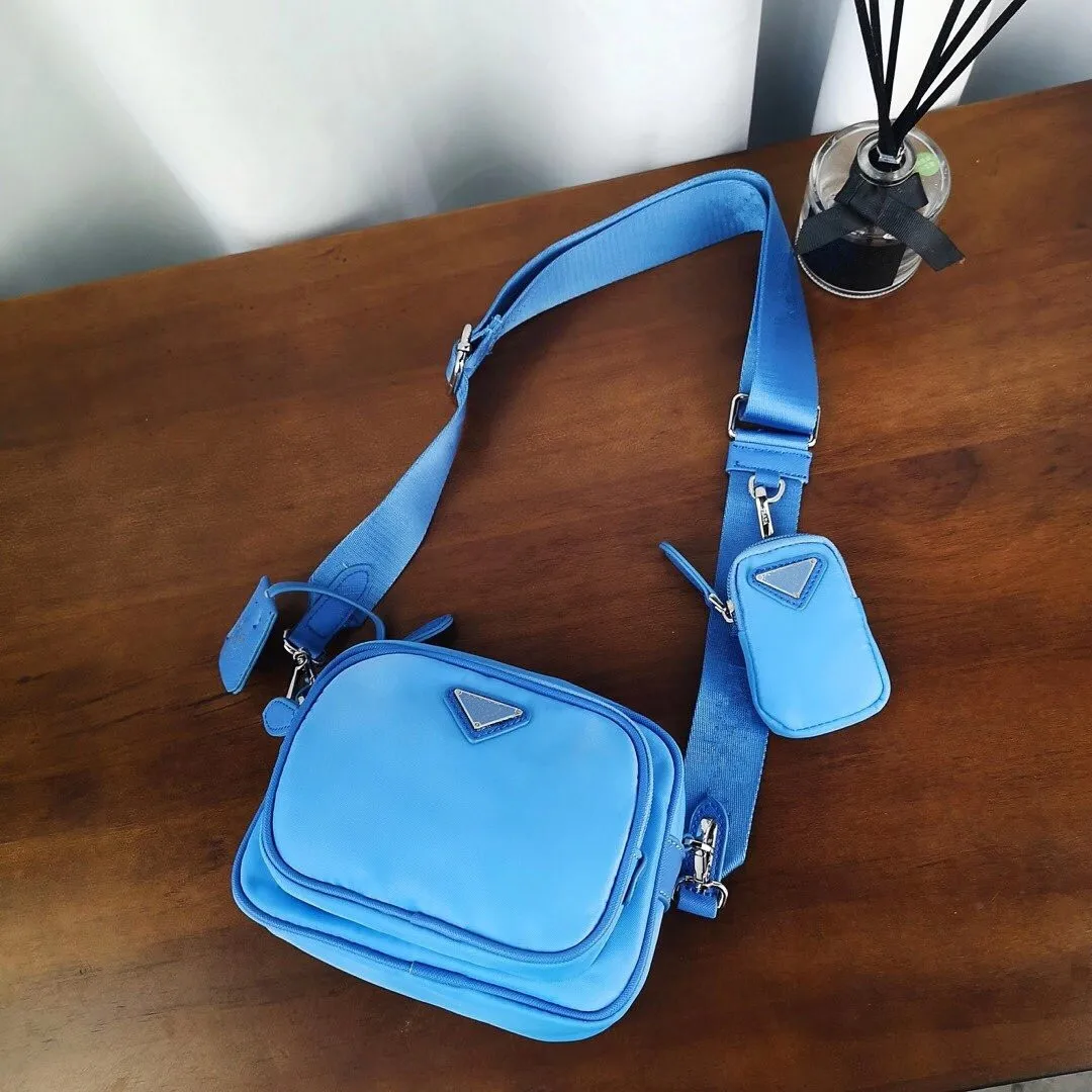 2021 new nylon clutch bag fashion lady messenger bag purse
2021 new nylon clutch bag fashion lady messenger bag purse