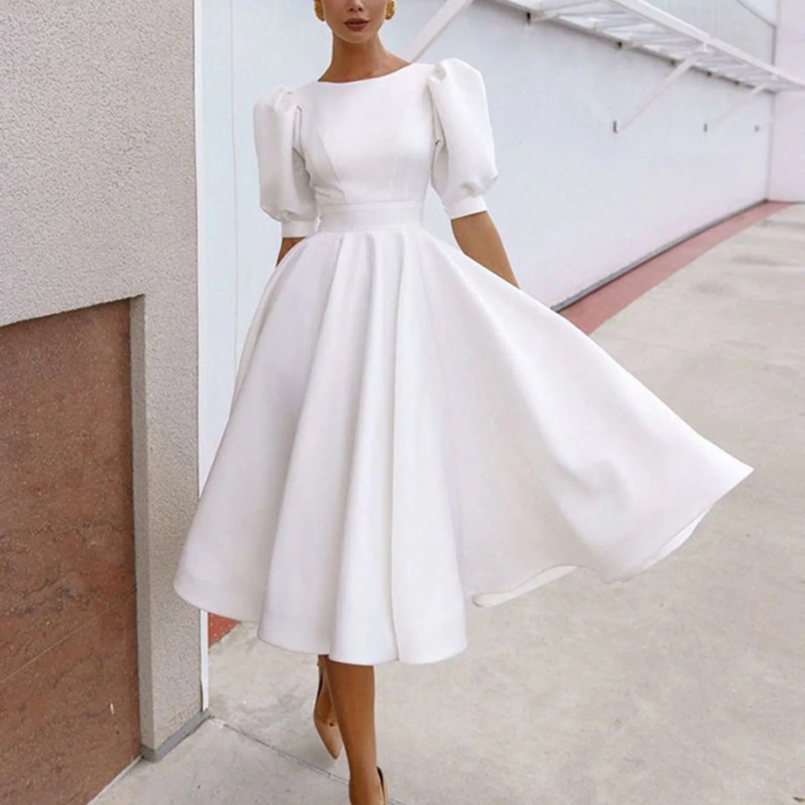 Puff Half-Sleeve Summer Dresses Women Loose O-Neck Ruffle Solid Midi Sexy Party Elegant Big Swing Dress For Girl CasualNew
Puff Half-Sleeve Summer Dresses Women Loose O-Neck Ruffle Solid Midi Sexy Party Elegant Big Swing Dress For Girl CasualNew