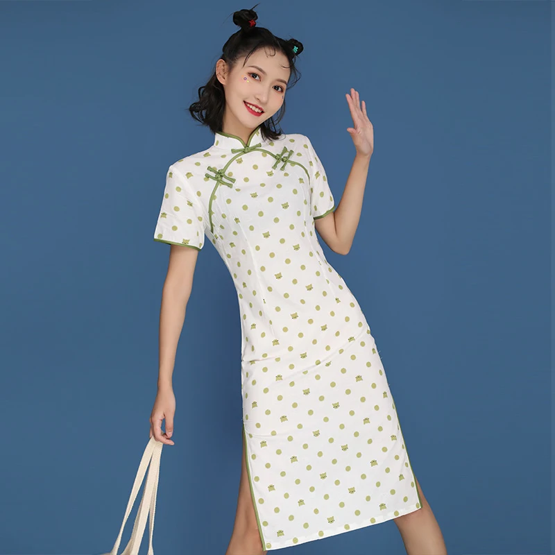 Make spot improved cheongsam fresh literary huai girl young long dress in the lovely and sweet
Make spot improved cheongsam fresh literary huai girl young long dress in the lovely and sweet