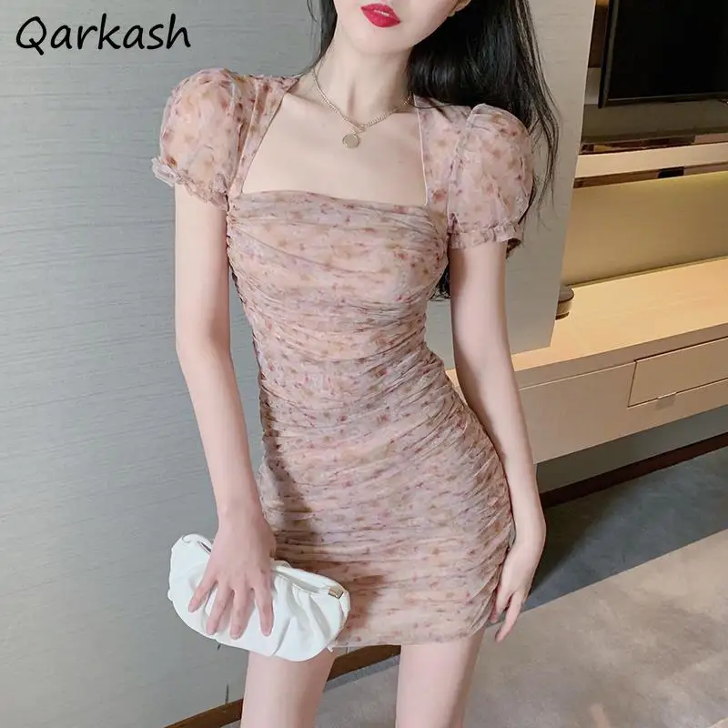 Dress Women Vintage Casual Short Sleeve Summer Temperament High Waist Square Collar Ladies Mini Tender Classy Korean Style Print
Dress Women Vintage Casual Short Sleeve Summer Temperament High Waist Square Collar Ladies Mini Tender Classy Korean Style Print