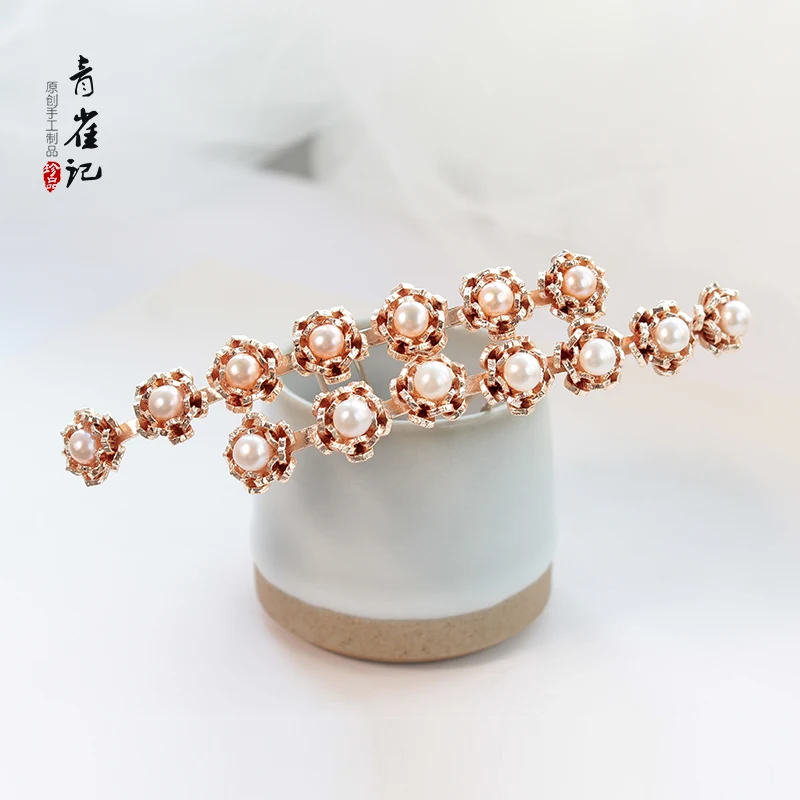 Handmade System of the Ming Dynasty Tuinga Women's Antique Style Chinese Clothing Accessories Pearl Small Hair Clasp WOMAN'S
Handmade System of the Ming Dynasty Tuinga Women's Antique Style Chinese Clothing Accessories Pearl Small Hair Clasp WOMAN'S
