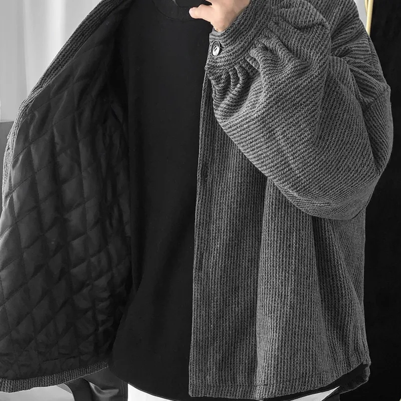 Winter Plus Velvet Thick Jacket Men Warm Fashion Solid Color Retro Jackets Mens Streetwear Wild Loose Plus Cotton Coat Male
Winter Plus Velvet Thick Jacket Men Warm Fashion Solid Color Retro Jackets Mens Streetwear Wild Loose Plus Cotton Coat Male