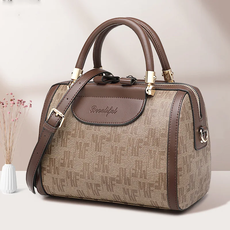 Super Quality Leather Women Handbag Shoulder Boston Bag Tote Luxury Handbags Simple Messenger Bag Ladies Patent Leather Handbag
Super Quality Leather Women Handbag Shoulder Boston Bag Tote Luxury Handbags Simple Messenger Bag Ladies Patent Leather Handbag