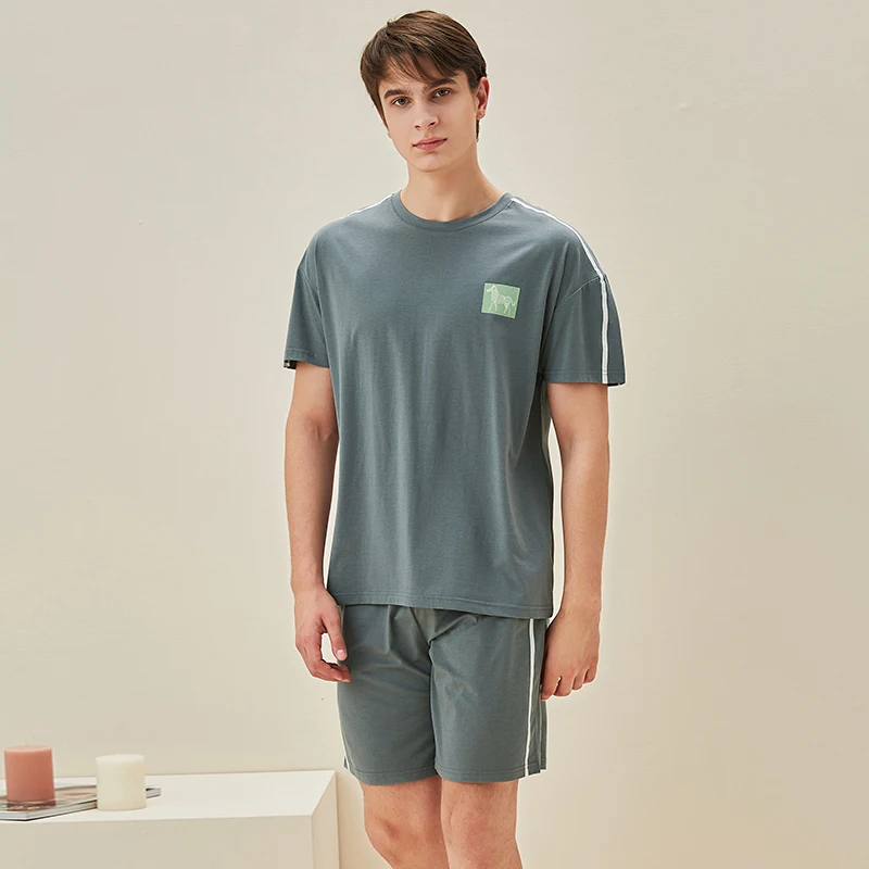 Ladies' pajamas, couples' home cotton thin section, stock knitted cotton home wear, ladies' knitted bamboo cotton pajamas
Ladies' pajamas, couples' home cotton thin section, stock knitted cotton home wear, ladies' knitted bamboo cotton pajamas