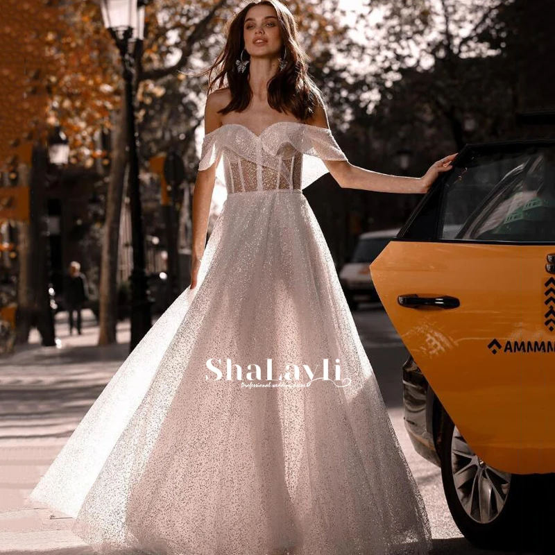 Luxury Wedding Dress Elegant Multi-layer Lotus Leaf Yarn V-neck Beading Wedding Gowns Crystal Lace Up White Vestido De Noiva
Luxury Wedding Dress Elegant Multi-layer Lotus Leaf Yarn V-neck Beading Wedding Gowns Crystal Lace Up White Vestido De Noiva
