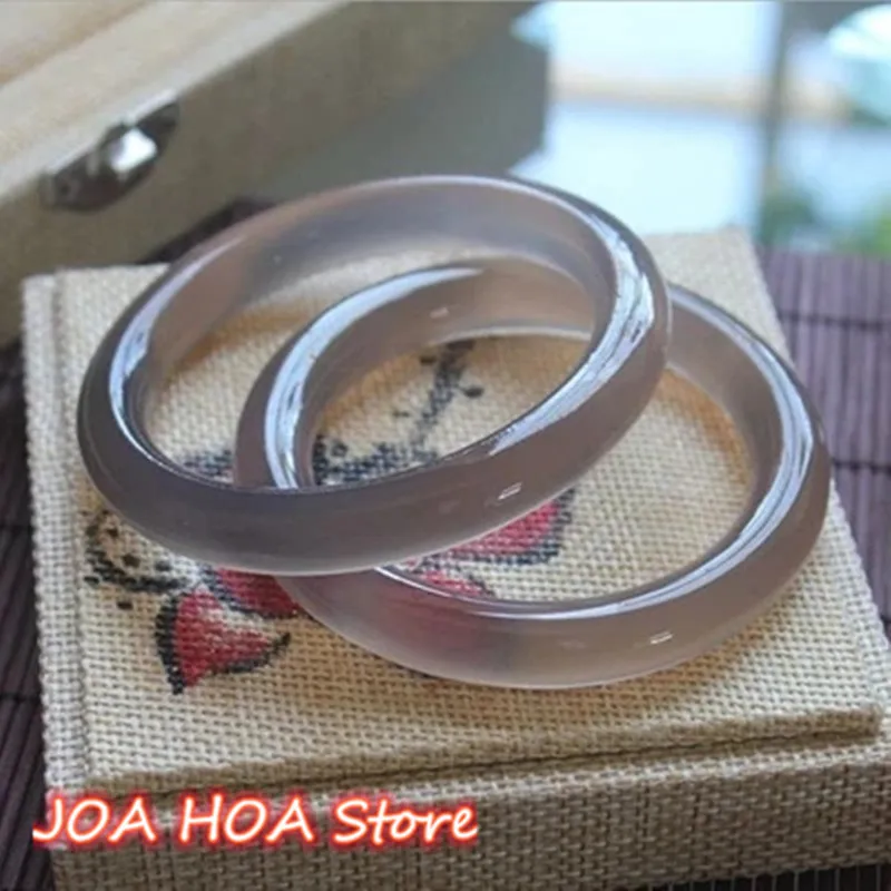 Natural Imperial Gray Agate Ice Seed Chalcedony Bangles Smoky Ash Jade Original Thickened Widened Accessories Jewelry Bracelet
Natural Imperial Gray Agate Ice Seed Chalcedony Bangles Smoky Ash Jade Original Thickened Widened Accessories Jewelry Bracelet
