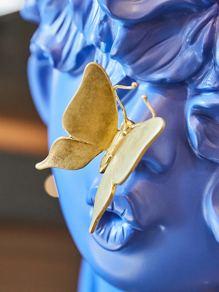 Nordic Minimalist Resin Figurines Cute Butterfly Boy Sculpture Home Furnishing Decoration Crafts Coffee Bar Livingroom Ornaments
Nordic Minimalist Resin Figurines Cute Butterfly Boy Sculpture Home Furnishing Decoration Crafts Coffee Bar Livingroom Ornaments