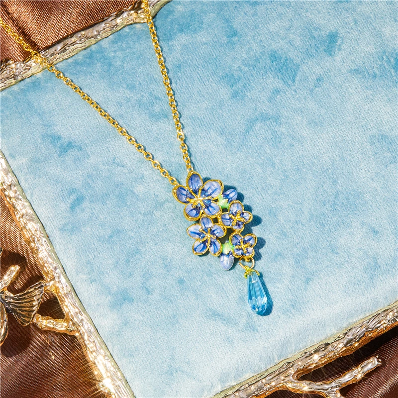 Blue Flower Zircon Pendant Fashion Trend Exquisite Valentine's Day Gift Jewelry Light Luxury Necklace Wholesale
Blue Flower Zircon Pendant Fashion Trend Exquisite Valentine's Day Gift Jewelry Light Luxury Necklace Wholesale