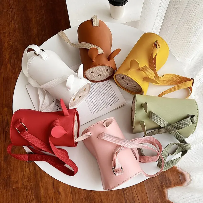 Fashion Women Shoulder Bag Female Bucket Bag Cartoon Rabbit Handbag Pattern Single-Shoulder Bag Crossbody Bag 
Fashion Women Shoulder Bag Female Bucket Bag Cartoon Rabbit Handbag Pattern Single-Shoulder Bag Crossbody Bag