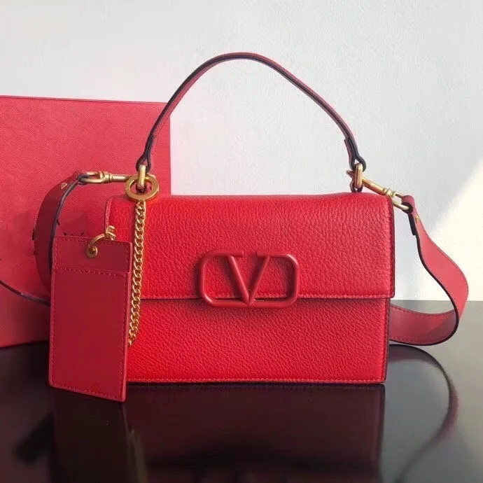 free shipping 2020 the new style fashion simple genuine cow leather women handbag one shoulder bag crossbody bag 5 color 22cm 
free shipping 2020 the new style fashion simple genuine cow leather women handbag one shoulder bag crossbody bag 5 color 22cm