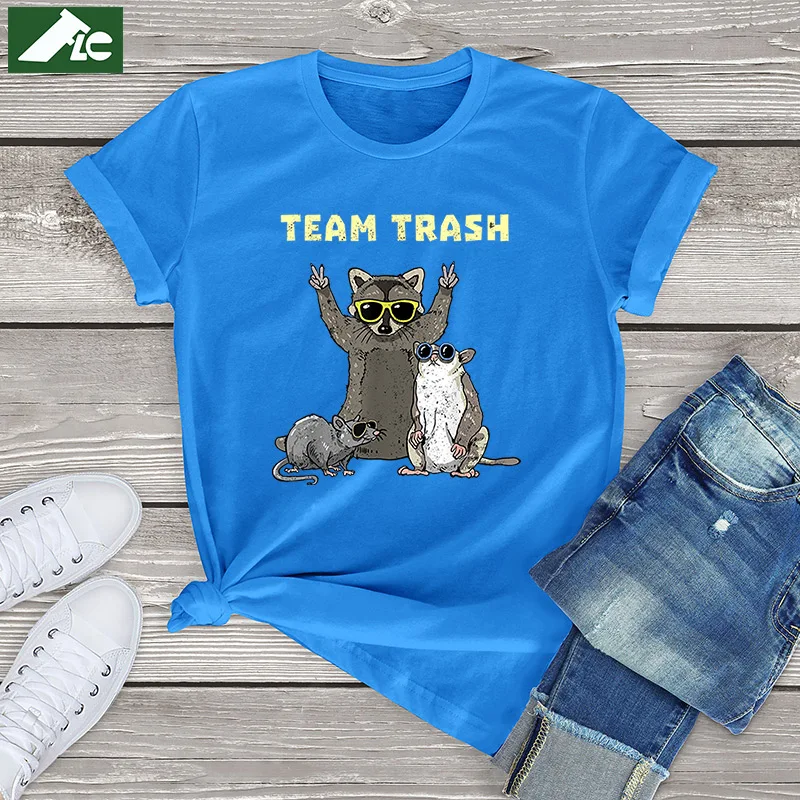 Team Trash Opossum Raccoon Rat unisex Tee Tops Funny Animals women's Vintage T-Shirt Oversized Female T Shirt cotton streetwear
Team Trash Opossum Raccoon Rat unisex Tee Tops Funny Animals women's Vintage T-Shirt Oversized Female T Shirt cotton streetwear