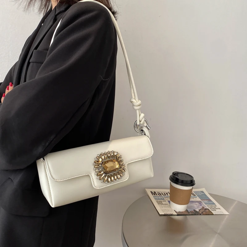 Purple Spirit Bird - Fashion Shoulder Bag designer Women crossbody bags Female Leather white baguette bags for women brand 2021
Purple Spirit Bird - Fashion Shoulder Bag designer Women crossbody bags Female Leather white baguette bags for women brand 2021