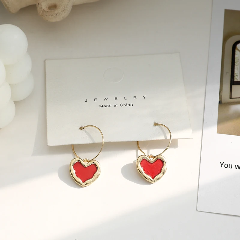 Korea Fashion Cute Romantic Geometric Red Heart Earrings Female Temperament Simple Joker Ear Ring Earrings for Women jewelry
Korea Fashion Cute Romantic Geometric Red Heart Earrings Female Temperament Simple Joker Ear Ring Earrings for Women jewelry