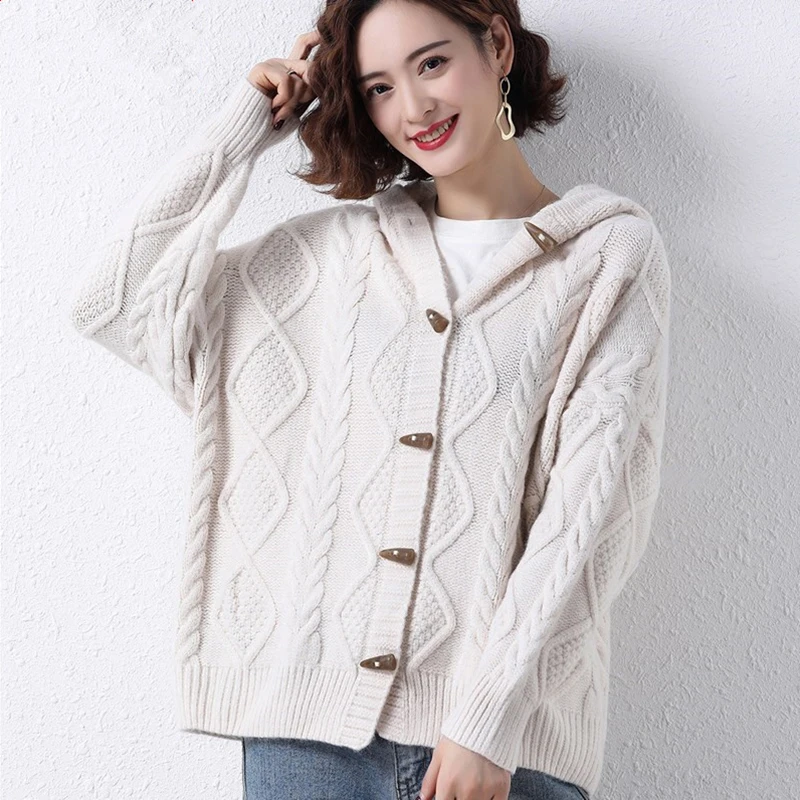 Женская трикотажная куртка с капюшоном, черная вязаная кофта на пуговицах с длинным рукавом, винтажный свитер, осень 2021
Женская трикотажная куртка с капюшоном, черная вязаная кофта на пуговицах с длинным рукавом, винтажный свитер, осень 2021