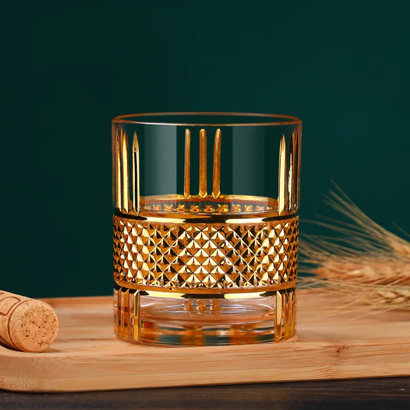 European-style luxury Phnom Penh Whiskey Cup with high sense of home master hand-painted gold glass xo strong glass
European-style luxury Phnom Penh Whiskey Cup with high sense of home master hand-painted gold glass xo strong glass