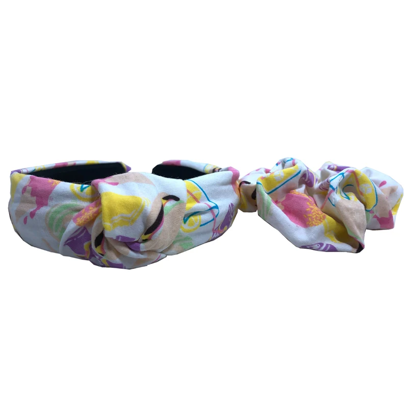 2020072405 Newest Women Fashion White Printing Lady Headband Hair Accessories
2020072405 Newest Women Fashion White Printing Lady Headband Hair Accessories