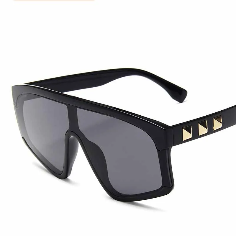 New Men Goggle Sunglasses Women Siamese Big Frame Rivet Sun Glasses Fashion Gradient Lens Eyeglasses UV400
New Men Goggle Sunglasses Women Siamese Big Frame Rivet Sun Glasses Fashion Gradient Lens Eyeglasses UV400