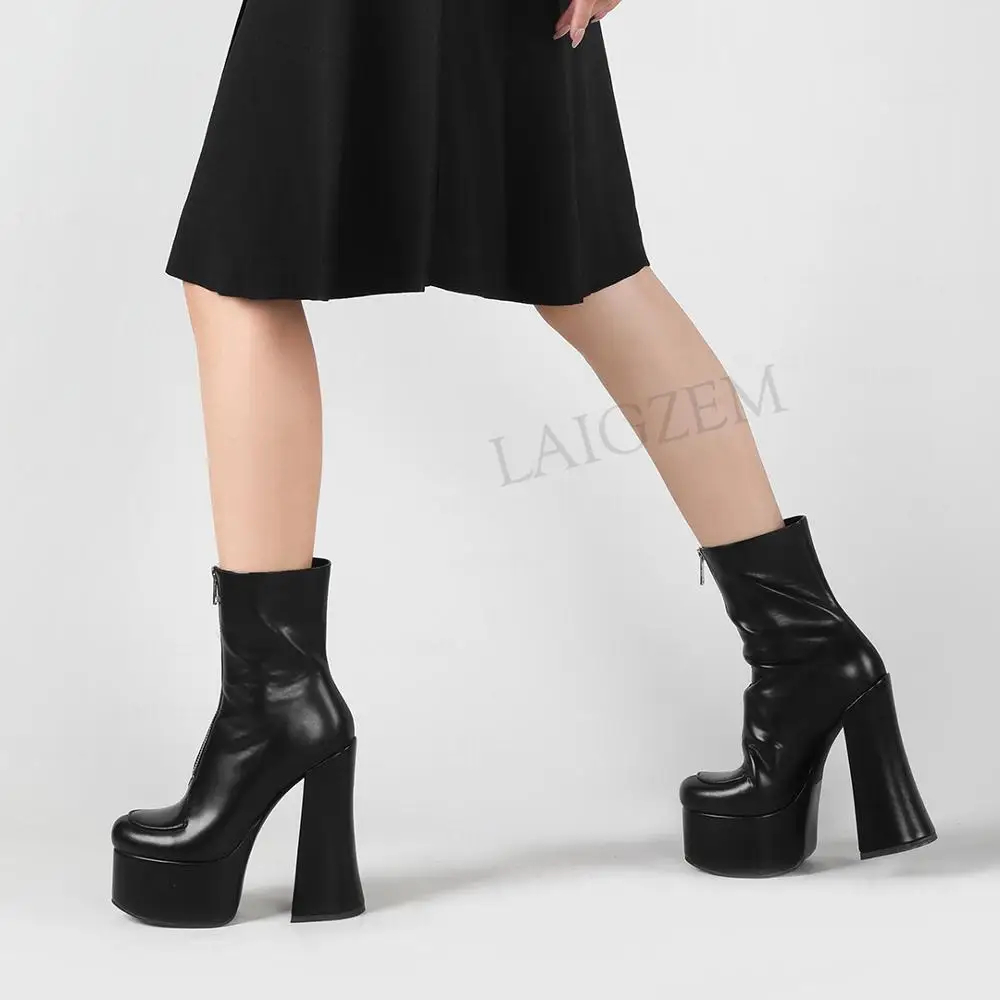 LAIGZEM Women Ankle Platform Boots Faux Leather Front Zip Chunky Boots Height Increasing Black Ladies Shoes Woman Size 38 39 42
LAIGZEM Women Ankle Platform Boots Faux Leather Front Zip Chunky Boots Height Increasing Black Ladies Shoes Woman Size 38 39 42