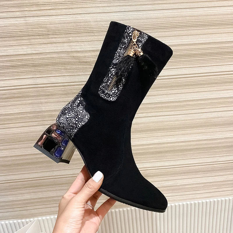 &998Women Mid-Calf Boots Shoes Fringe High Heels Boots Ladies Pointed Toe Chunky Heels Boots Winter Large Size 33-43
&998Women Mid-Calf Boots Shoes Fringe High Heels Boots Ladies Pointed Toe Chunky Heels Boots Winter Large Size 33-43
