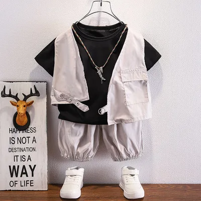 2021 Summer New Children's Boys Fashion Suit Korean Style Kids Boys Short-sleeved Casual 3pcs Sets Children's Gentleman Clothes
2021 Summer New Children's Boys Fashion Suit Korean Style Kids Boys Short-sleeved Casual 3pcs Sets Children's Gentleman Clothes