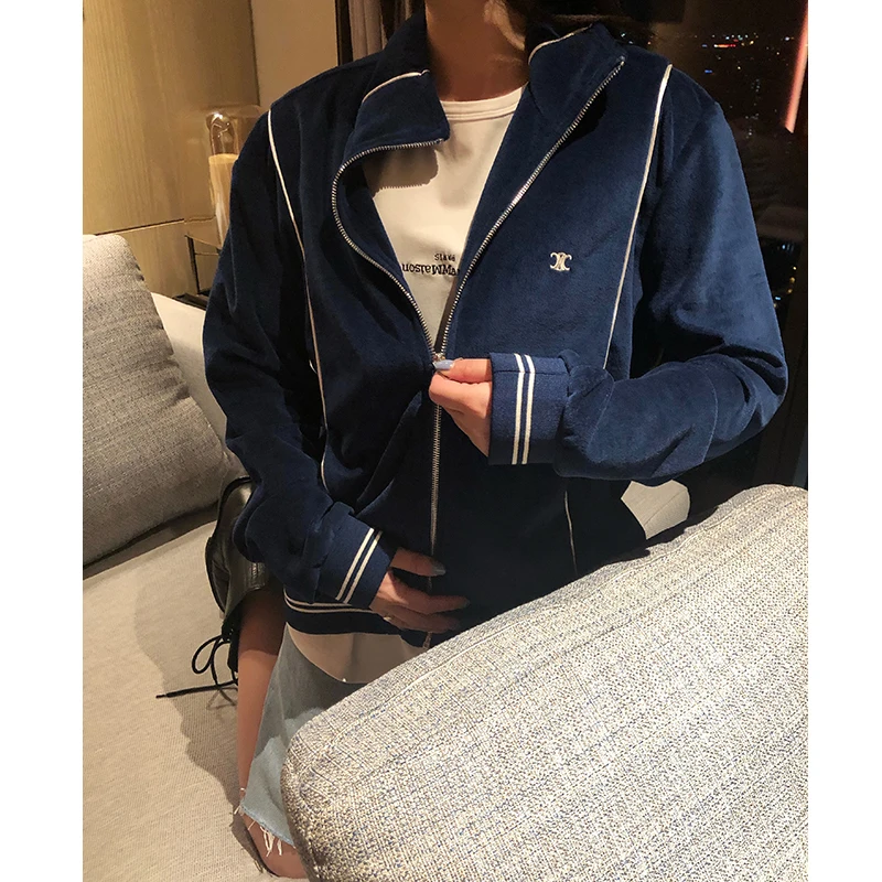 Women Spring Autumn Blue Velvet Zipper Coats Ladies Fashion Solid Color Plus Size Outerwears Female Brand Casual Coats ZM662 
Women Spring Autumn Blue Velvet Zipper Coats Ladies Fashion Solid Color Plus Size Outerwears Female Brand Casual Coats ZM662