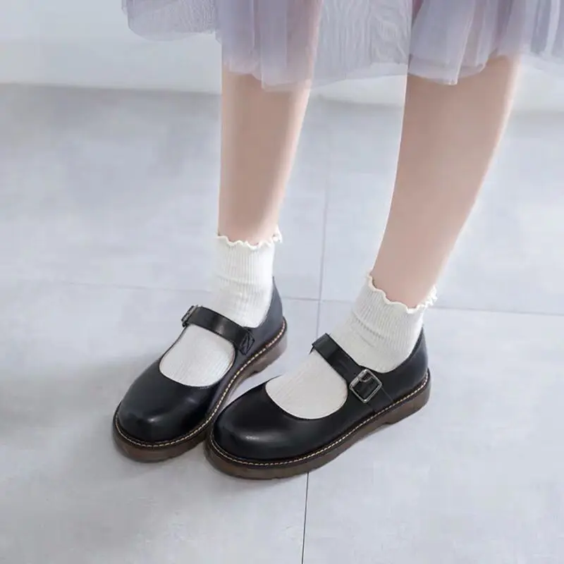 Japanese School Students Uniform Shoes JK Round Toe Buckle Trap Women Girls Lolita Cosplay Med Heels
Japanese School Students Uniform Shoes JK Round Toe Buckle Trap Women Girls Lolita Cosplay Med Heels