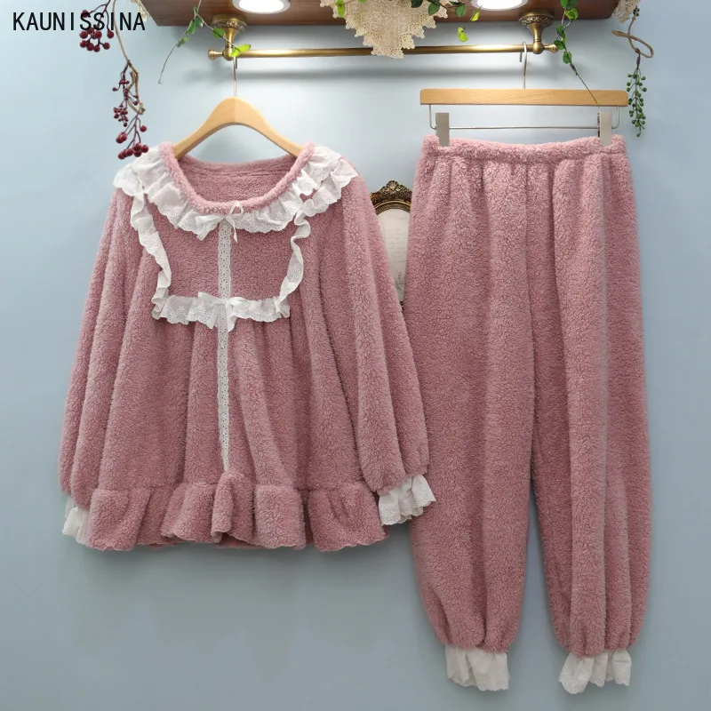 Korean Style Women Long Sleeve Winter Pajama Set Lace Nightwear Coral Fleece Warm Princess Sweet Homewear Suits
Korean Style Women Long Sleeve Winter Pajama Set Lace Nightwear Coral Fleece Warm Princess Sweet Homewear Suits