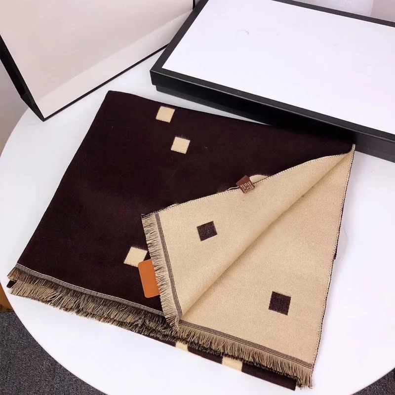 Scarf Women's Cashmere Autumn And Winter Keep Warm High Quality Handkerchief 67*180cm
Scarf Women's Cashmere Autumn And Winter Keep Warm High Quality Handkerchief 67*180cm