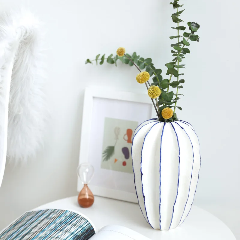 Креативное украшение для дома, шкафа под ТВ, керамические украшения, ваза для сухих цветов, керамическая ваза Цзиндэчжэнь 
Креативное украшение для дома, шкафа под ТВ, керамические украшения, ваза для сухих цветов, керамическая ваза Цзиндэчжэнь