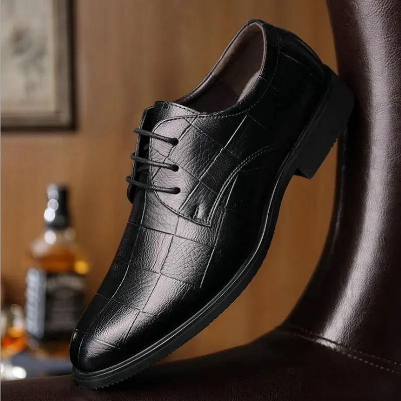 Newly Black Leather Soft Man Dress Shoes Men's Quality Patent Leather Shoes White Wedding Shoes A53-35
Newly Black Leather Soft Man Dress Shoes Men's Quality Patent Leather Shoes White Wedding Shoes A53-35