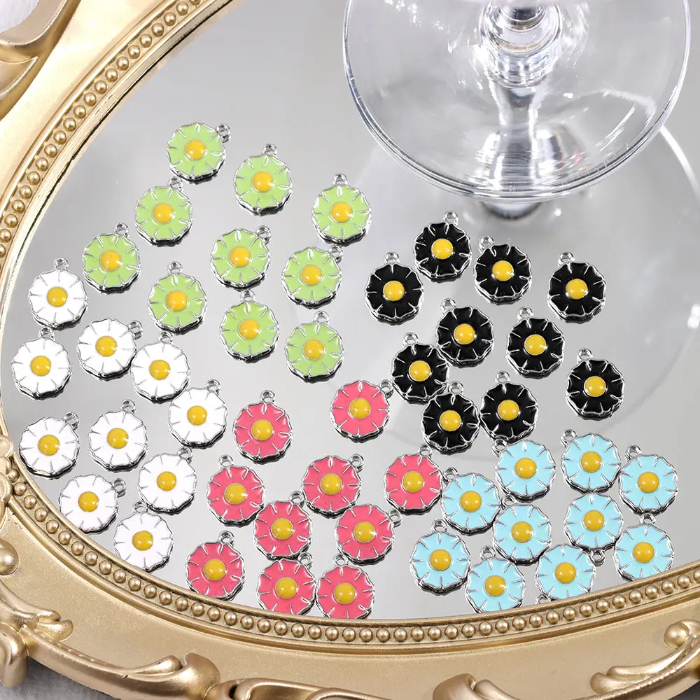 Multicolor Enamel 16*13mm Cute Daisy Charms For Women Silver Color Alloy Flower Pendant Wholesale For Earrings DIY Accessories
Multicolor Enamel 16*13mm Cute Daisy Charms For Women Silver Color Alloy Flower Pendant Wholesale For Earrings DIY Accessories