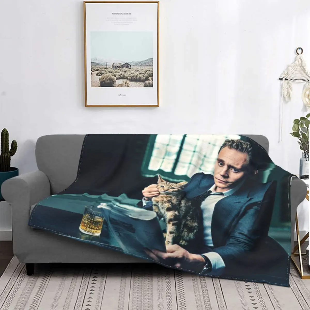 Tom Hiddleston Blankets Fleece Autumn/Winter Actor Multi-function Lightweight Thin Throw Blankets for Home Outdoor Quilt
Tom Hiddleston Blankets Fleece Autumn/Winter Actor Multi-function Lightweight Thin Throw Blankets for Home Outdoor Quilt